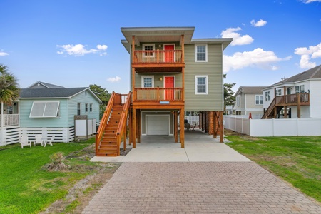 Our charming beach home in Cherry Grove