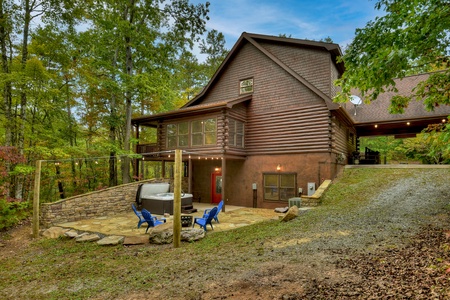 Dancing Bear Cabin