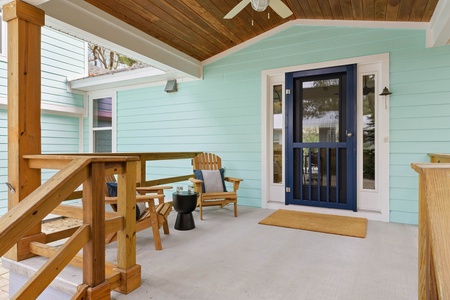 This 1,794-square-foot home is the kind of space great stays are made of. Sleeping 8, it’s dog-friendly and ideal for large groups.