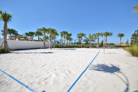 For the sand lovers among your crew, this beach volleyball court sports the sugar-like sand Florida is famous for.