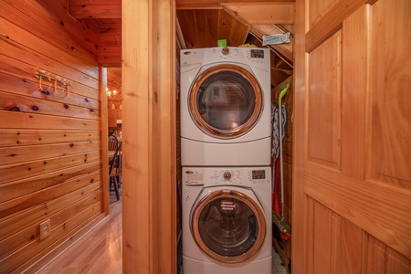 Laundry space at Grand View, a 3 bedroom cabin rental located in Sevierville