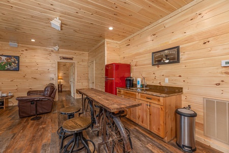 Wet bar at Twin Peaks, a 5 bedroom cabin rental located in Gatlinburg