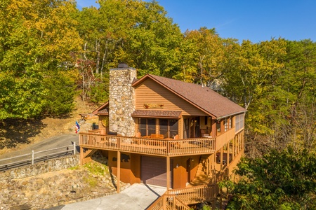 Lazy Bear Retreat, a 4 bedroom cabin rental located in Pigeon Forge