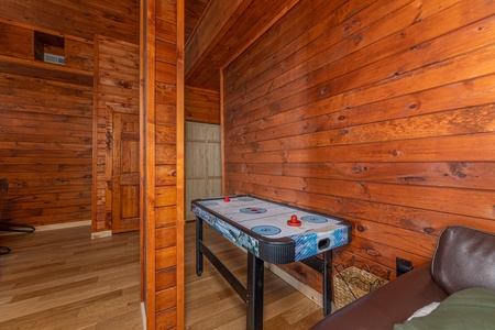 Air hockey table at Sky View, A 4 bedroom cabin rental in Pigeon Forge