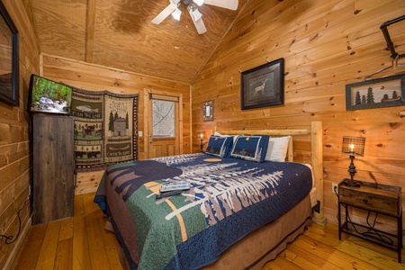 Second bedroom at Moonlight in the Boondocks, a 2 bedroom cabin rental located in Gatlinburg