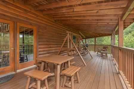 at almost bearadise a 4 bedroom cabin rental located in pigeon forge