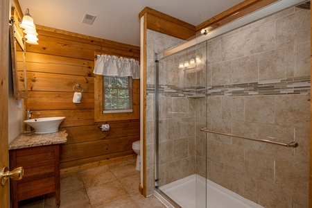 Bathroom with Walk-in Shower at Tammy's Place At Baskins Creek
