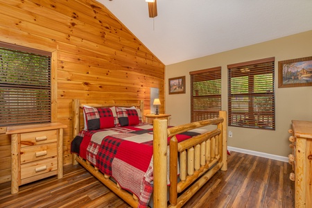 Queen bedroom at Copper Owl, a 2 bedroom cabin rental located in Pigeon Forge