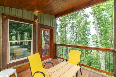 at the bear observatory a 2 bedroom cabin rental located in gatlinburg