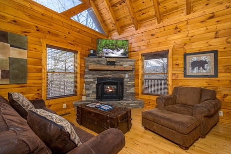 at bear pause cabin a 3 bedroom cabin rental located in gatlinburg