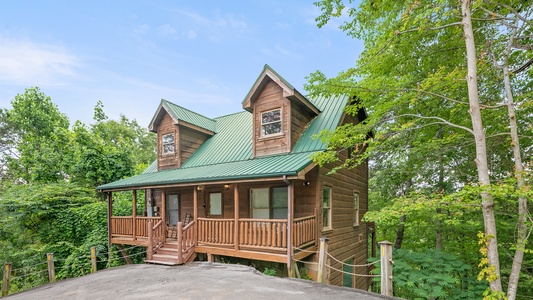 at tranquility a 2 bedroom cabin rental located in gatlinburg