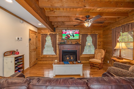 Fireplace at Tammy's Place At Baskins Creek