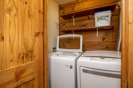 Washer and dryer at Tammy's Place At Baskins Creek