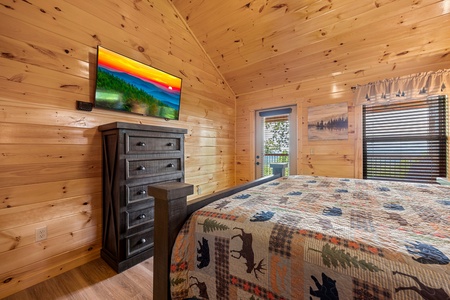 Bedroom Flat Screen TV at Mountain Top Views