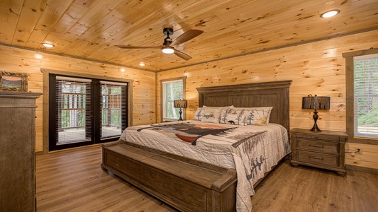 at swish splash lodge a 4 bedroom cabin rental located in gatlinburg