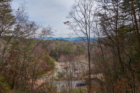 Winter view at Beary Good Time, a 1-bedroom cabin rental located in Pigeon Forge
