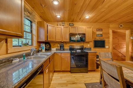 Kitchen appliances at Lazy Bear Lodge