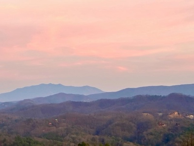 View of mountains and pink sky from Parkview Panorama