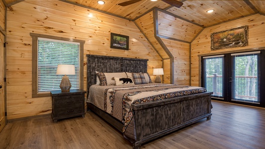 at swish splash lodge a 4 bedroom cabin rental located in gatlinburg