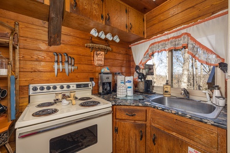 Electric stove at Ever After, a 1 bedroom cabin rental located in Gatlinburg