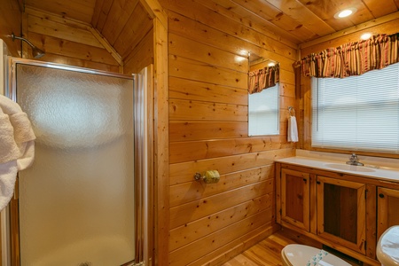 Bathroom with a shower at Country Bear's Getaway, a 3-bedroom cabin rental located in Gatlinburg