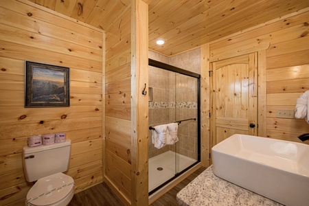 at the family cabin a 4 bedroom cabin rental located in gatlinburg
