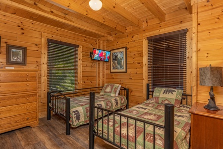 Twin beds at Loving Every Minute, a 5 bedroom cabin rental located in Pigeon Forge