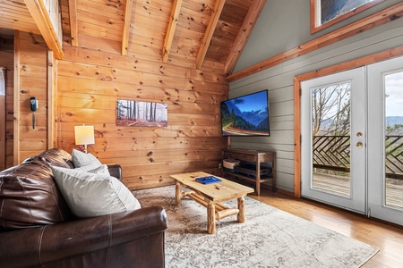 Livingroom at Brink of Heaven, a 2 bedroom cabin rental located in Gatlinburg