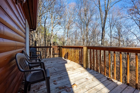 Additional deck seating at Sunny Side Up, a 2 bedroom cabin rental located in Gatlinburg