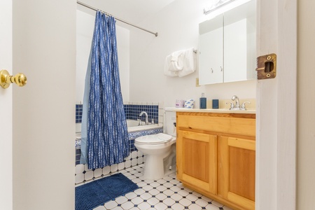 Upstairs bathroom at 1 Crazy Cub, a 4 bedroom cabin rental located in Pigeon Forge