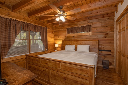 Bedroom at Tammy's Place At Baskins Creek