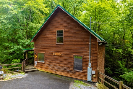 Parking at Lazy Bear Lodge