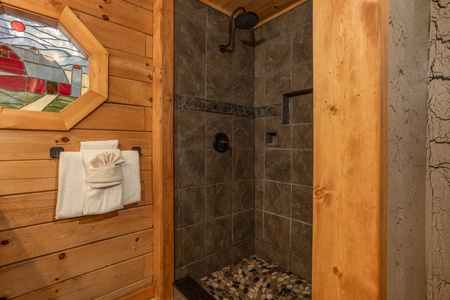 Hydrotherapy shower at Fowl Play, a 1 bedroom cabin rental located in Pigeon Forge