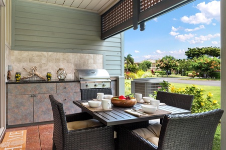 Covered lanai with built-in BBQ
