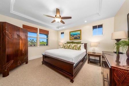 Primary suite with king bed