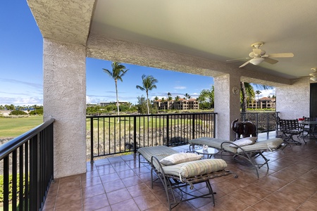 Comfortable lanai lounging.