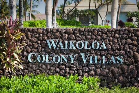 Entry sign for Waikoloa Colony Villas