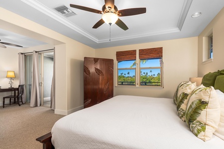 Primary suite with king bed