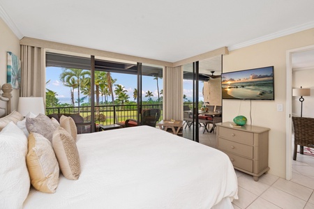 - Stretch out in a serene suite with king bed, flat screen TV, and direct lanai access - Wall to wall windows offer unbeatable tropical views to start and end your day - Dresser, lounge space, and neutral hues complete this cozy hideaway