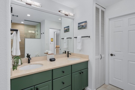 Dual sink vanity and lots of space.