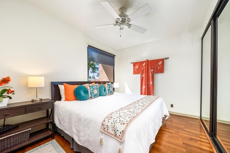 Guest bedroom with King bed