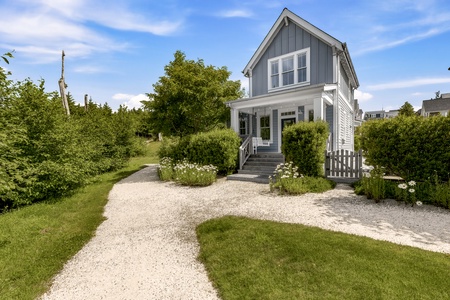 Creekside Cottage