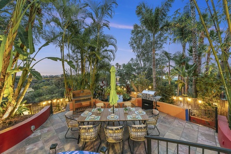 22 PATIO FULL