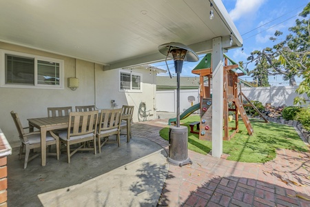 30 BACKYARD FULL