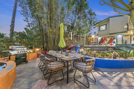 24 PATIO FULL