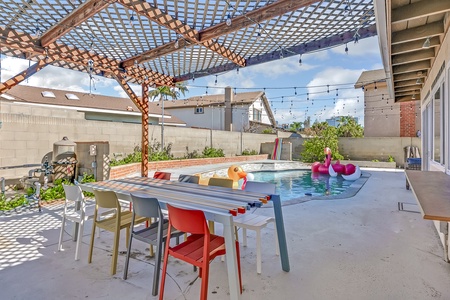 31 PATIO FULL