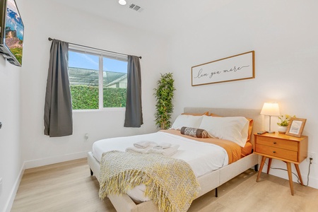 17 BEDROOM MLS