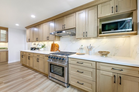 14 KITCHEN MLS