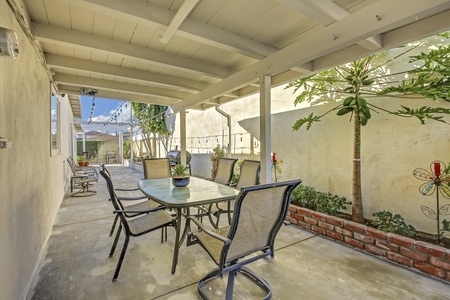 25 PATIO FULL SIZE