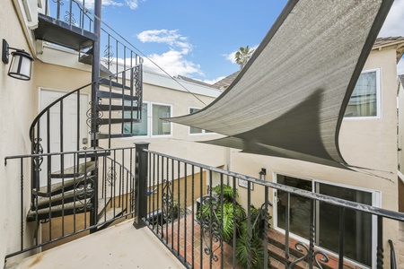 44 BALCONY MLS